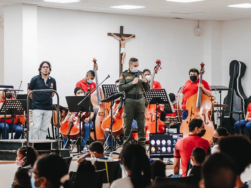 Concierto Orquesta Sinfónica en la policía