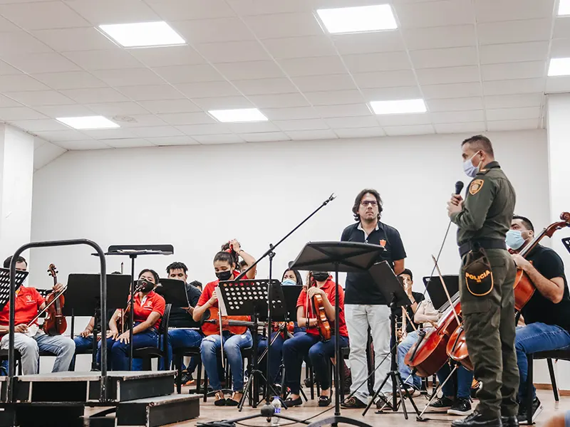 Concierto Orquesta Sinfónica en la policía